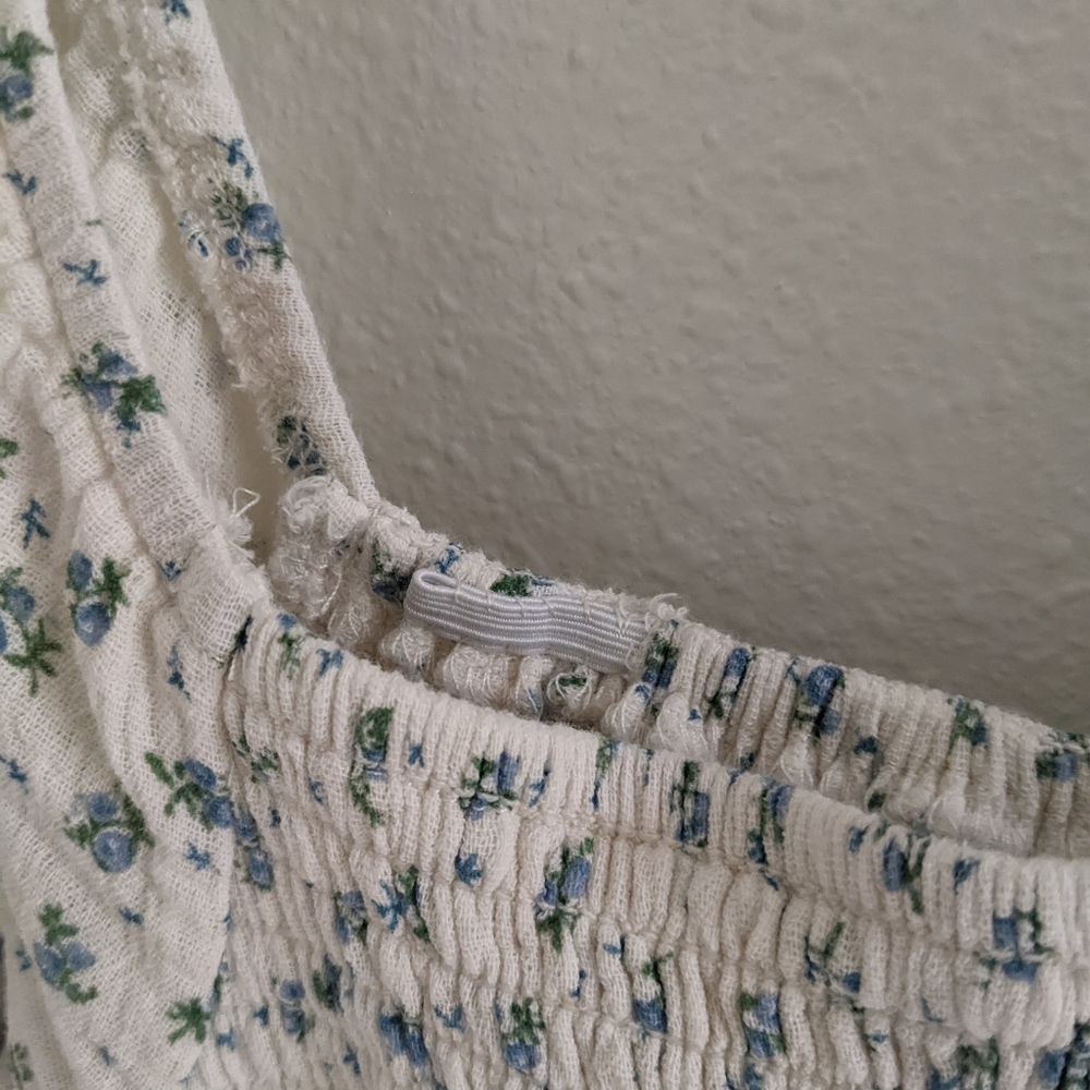 Like New Neuflora Hartselle Dress In Blue Floral Size Small - Picture 5 of 6